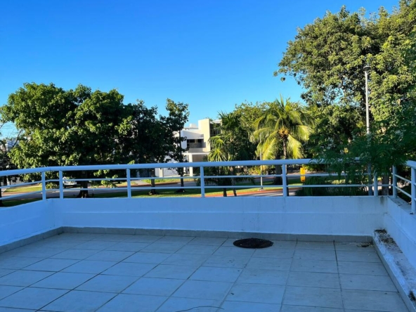 Venta de casa en Residencial Cumbres, Cancún